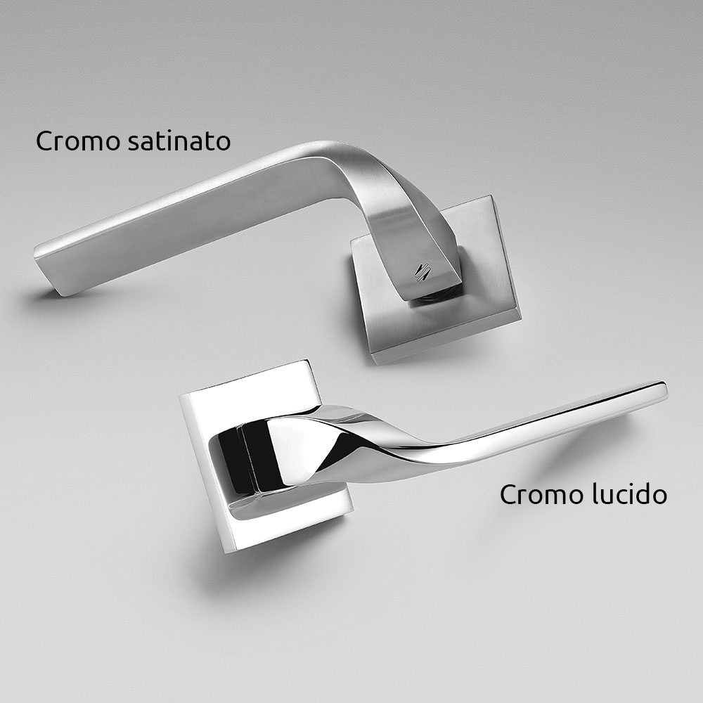 Poignée de porte en chrome poli d'Isy sur rosette de Luta Bettonica et Giancarlo Leone pour Colombo Design