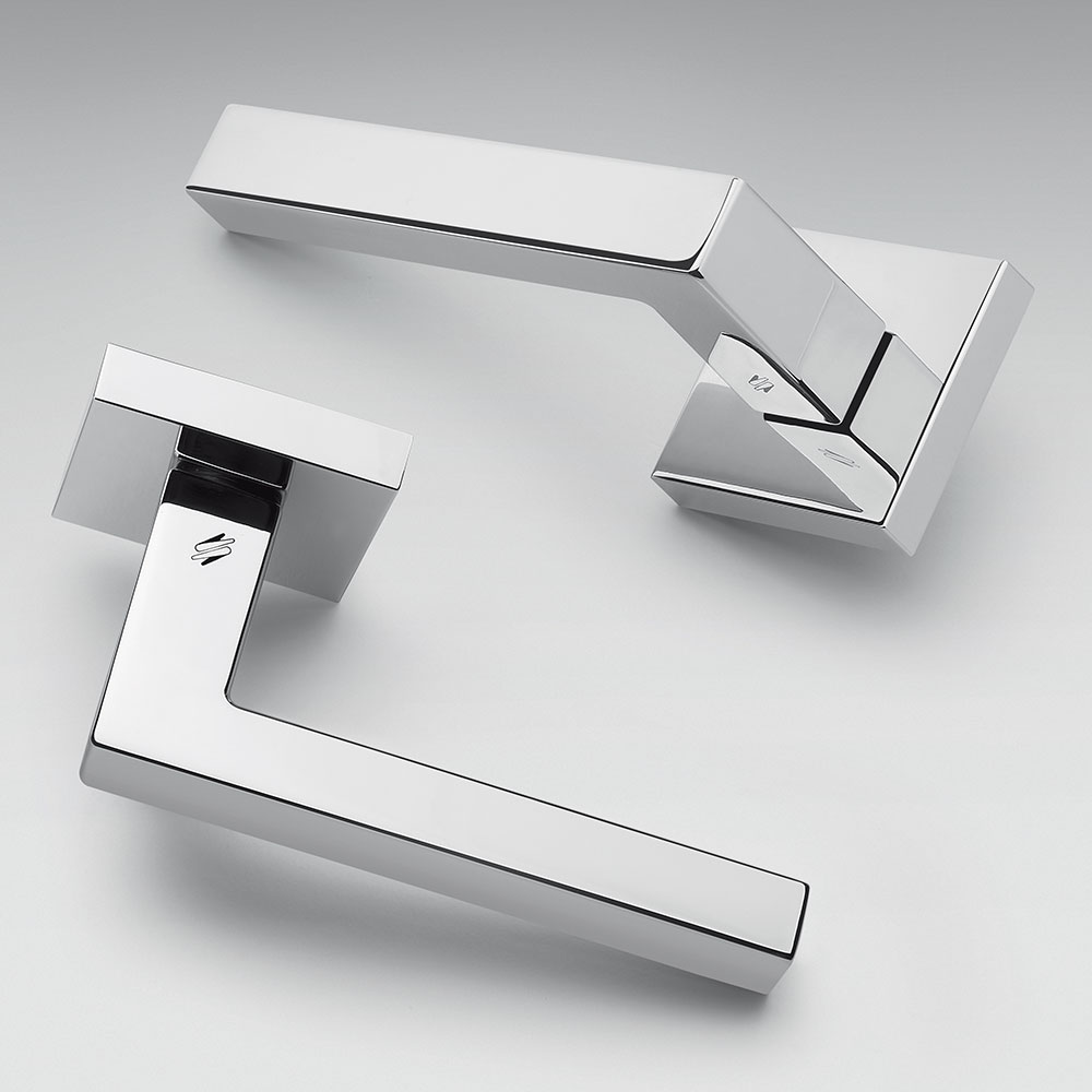 Ellesse Polished Chrome Door Handle on Rosette Studio Bartoli for Colombo Design