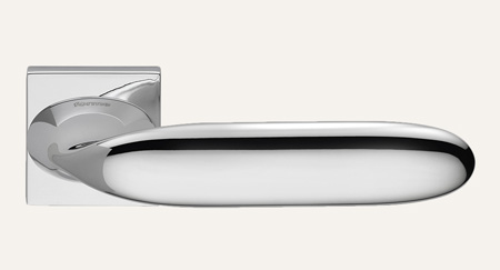 Moon Frosio Bortolo curved handle for interiors