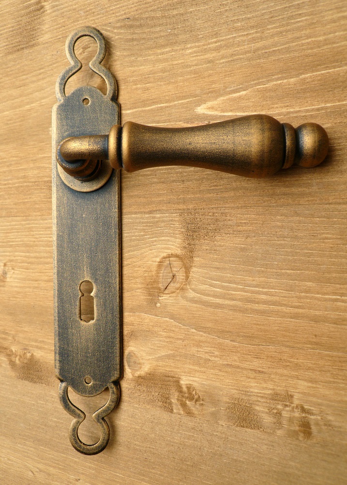 galbusera maniglia per porta con placca berlino