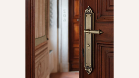 Maniglie classiche per alberghi e hotel