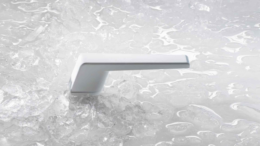 Reguitti Obliq door handle matt white