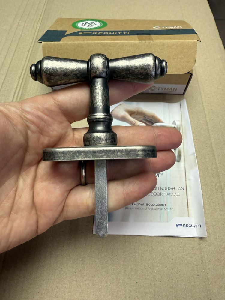 Maniglia Martellina per Finestra Ottone Vintage Reguitti Ginevra