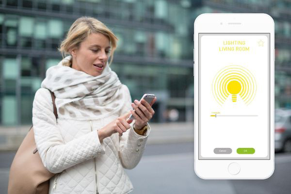 Luci smart e connesse con Izymo Somfy