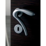 Coppia di Maniglie Ghidini Modello Leonardo ACP con Rosette e Bocchette Cilindro