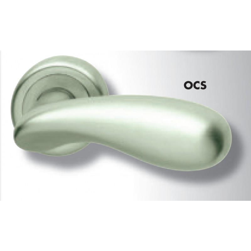 Coppia di Maniglie Ghidini Modello Golf OCS M18 con Rosette e Bocchette