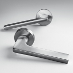 Gira Cromo Satinato Maniglia per Porta su Rosetta del Designer Jasper Morrison per Colombo Design