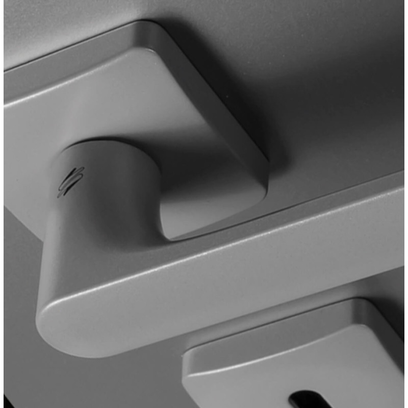 Maniglia Colombo Design One Q Mood con Rosetta Quadrata