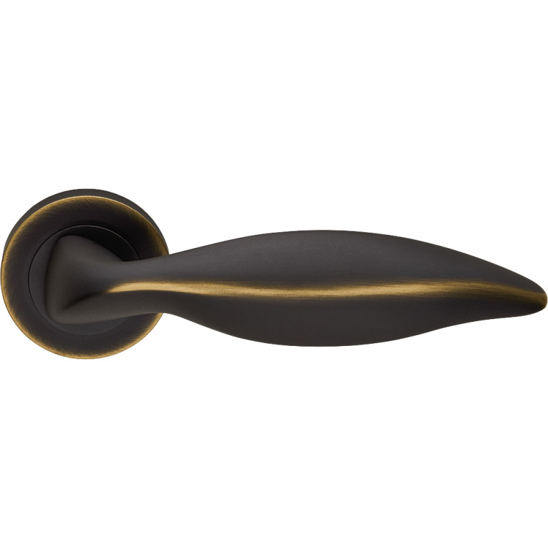 Maniglia Delfino Linea Calì per Porta Classica in Ottone con Rosetta