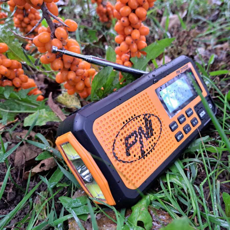 Radio Emergenza Blackout Dinamo Solare Powerbank 4000mAh