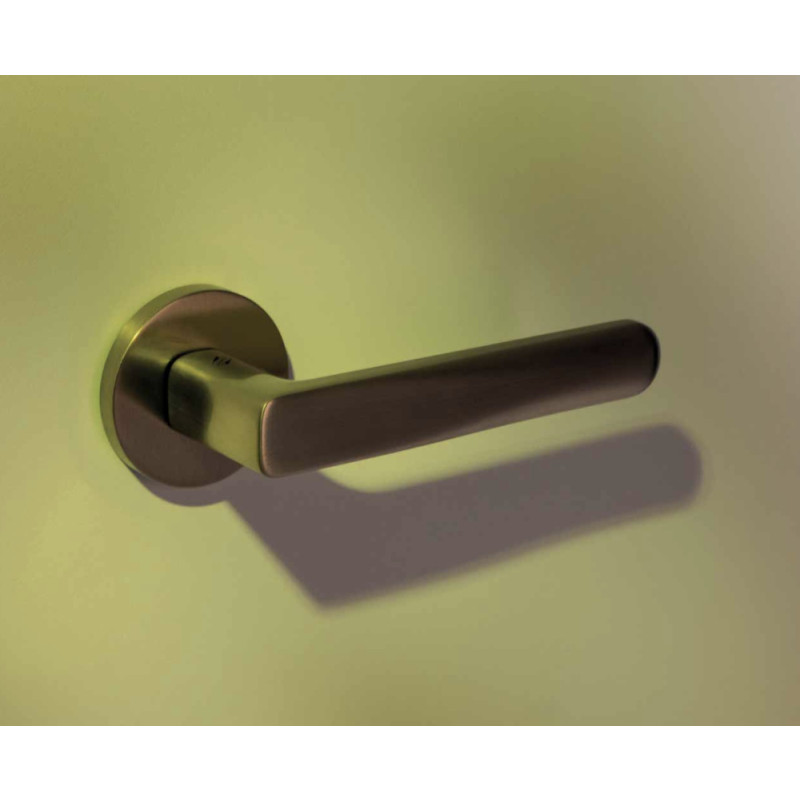 Robot6 Colombo Design Maniglia per Porta con Rosetta Tonda 6mm