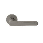 Robot6 Colombo Design Maniglia per Porta con Rosetta Tonda 6mm