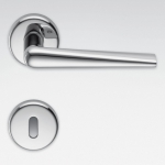 Robotre Cromo Lucido Maniglia per Porta su Rosetta Sottile e Affilata by Colombo Design