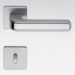 Tecno Cromo Satinato + Carbonio Maniglia per Porta su Rosetta di Carbonio by Momo Design Colombo Design