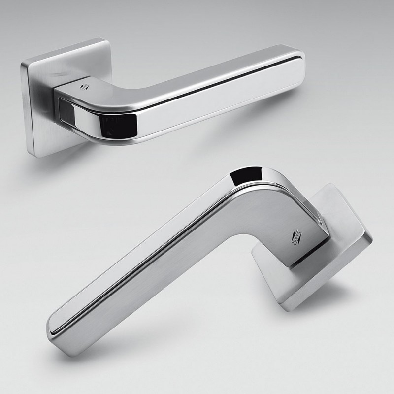 Tecno Cromo Satinato + Carbonio Maniglia per Porta su Rosetta di Carbonio by Momo Design Colombo Design