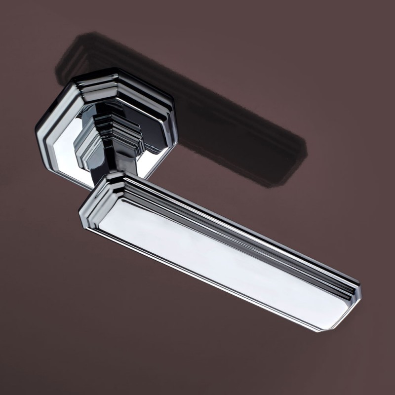 Themis Serie Vintage forme Maniglia per Porta su Rosetta Ottagonale Frosio Bortolo Diamantata di Lusso